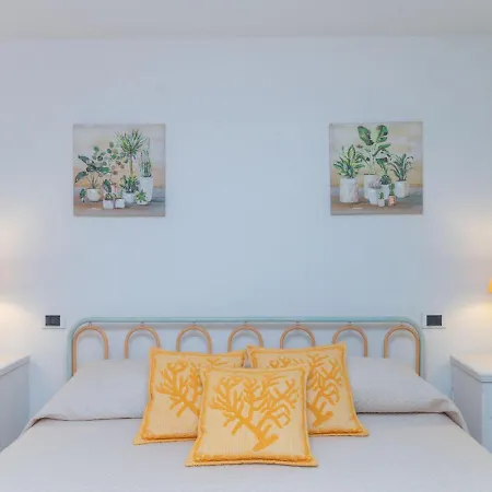 Le Bijou By Interhome * Cannigione