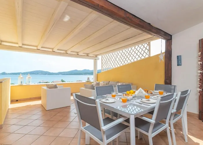 Le Bijou By Interhome Cannigione